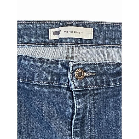 Levis Classic Mid rise Skinny medium wash stretch jeans 33x32 (16M) - Picture 3 of 11